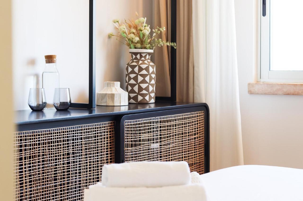 Lisbon Airport Earth Rooms By Homing Екстериор снимка